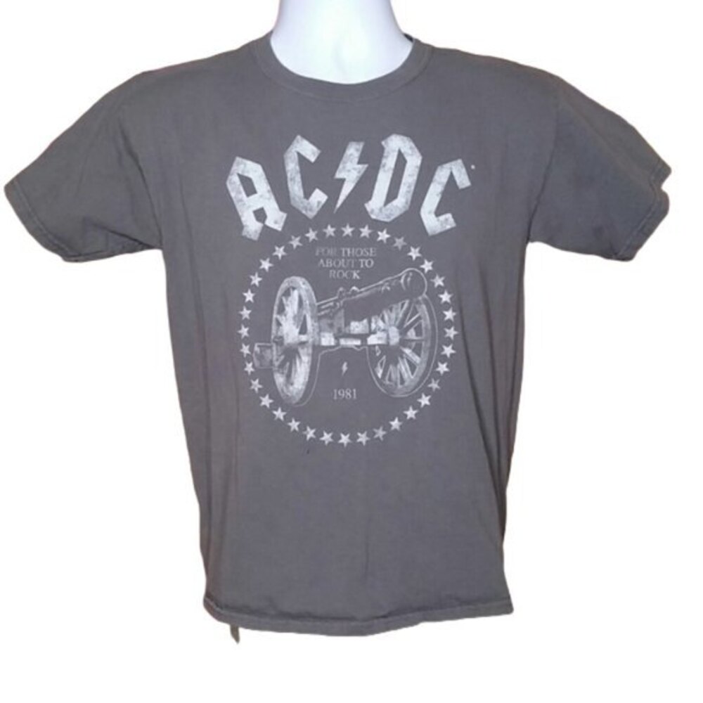 AC/DC Rock Or Bust Tour 2015 T Shirt Youth L